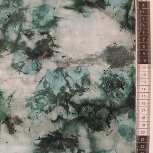 Patchwork stof, turkisblå med tone i tone marmorering