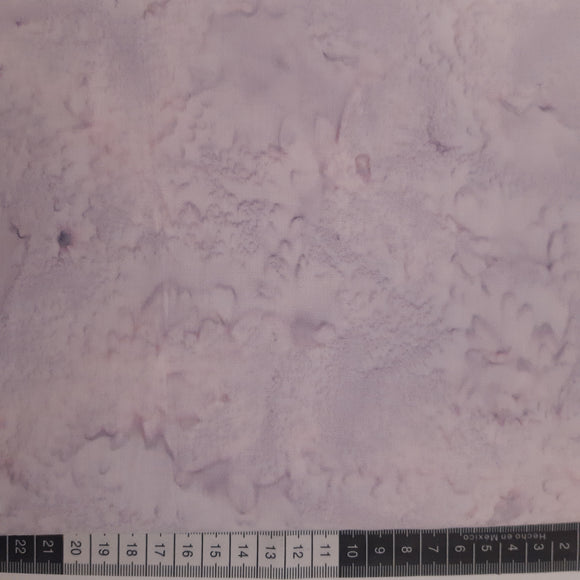 Patchwork stof, lys lilla meleret tone i tone. farve 459.