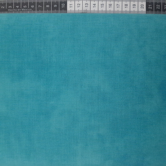 Patchwork stof,  klar lys turkis blå tone i tone. farve 701