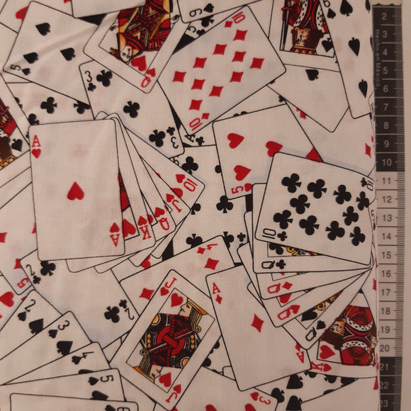Patchwork stof hvid bund med spille kort
