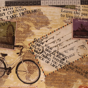 Patchwork stof rå hvid bund med frimærker post kort tekst og cykel