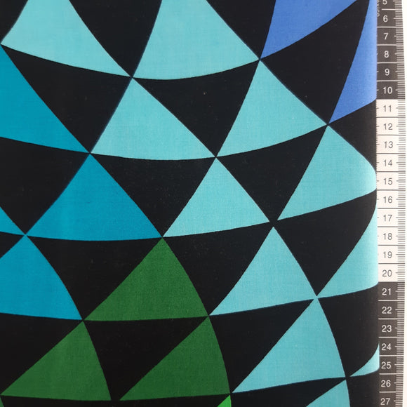 Panel patchwork stof, sort bund med gæs i alle regnbuens farver
