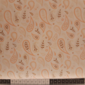 Patchwork stof, råhvid bund med gammelrosa sjals mønster