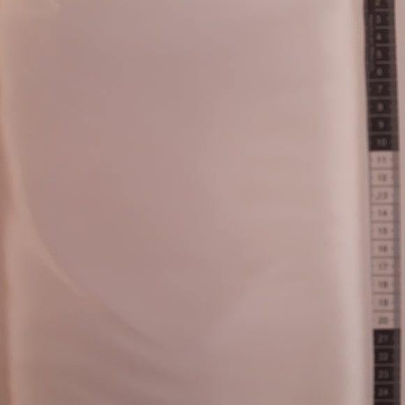 Hvid foer stof 100%  polyester blank og glat kraftig kvalitet 150 cm bred