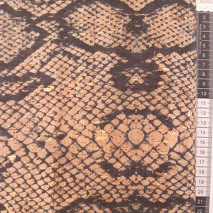 Kork stof 60 cm bred natur slangeskind med diskret guld glimmer
