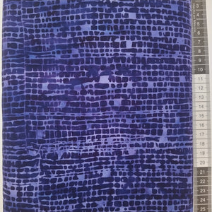 Patchwork stof, lilla meleret med små mønstret design med en under tone af blå